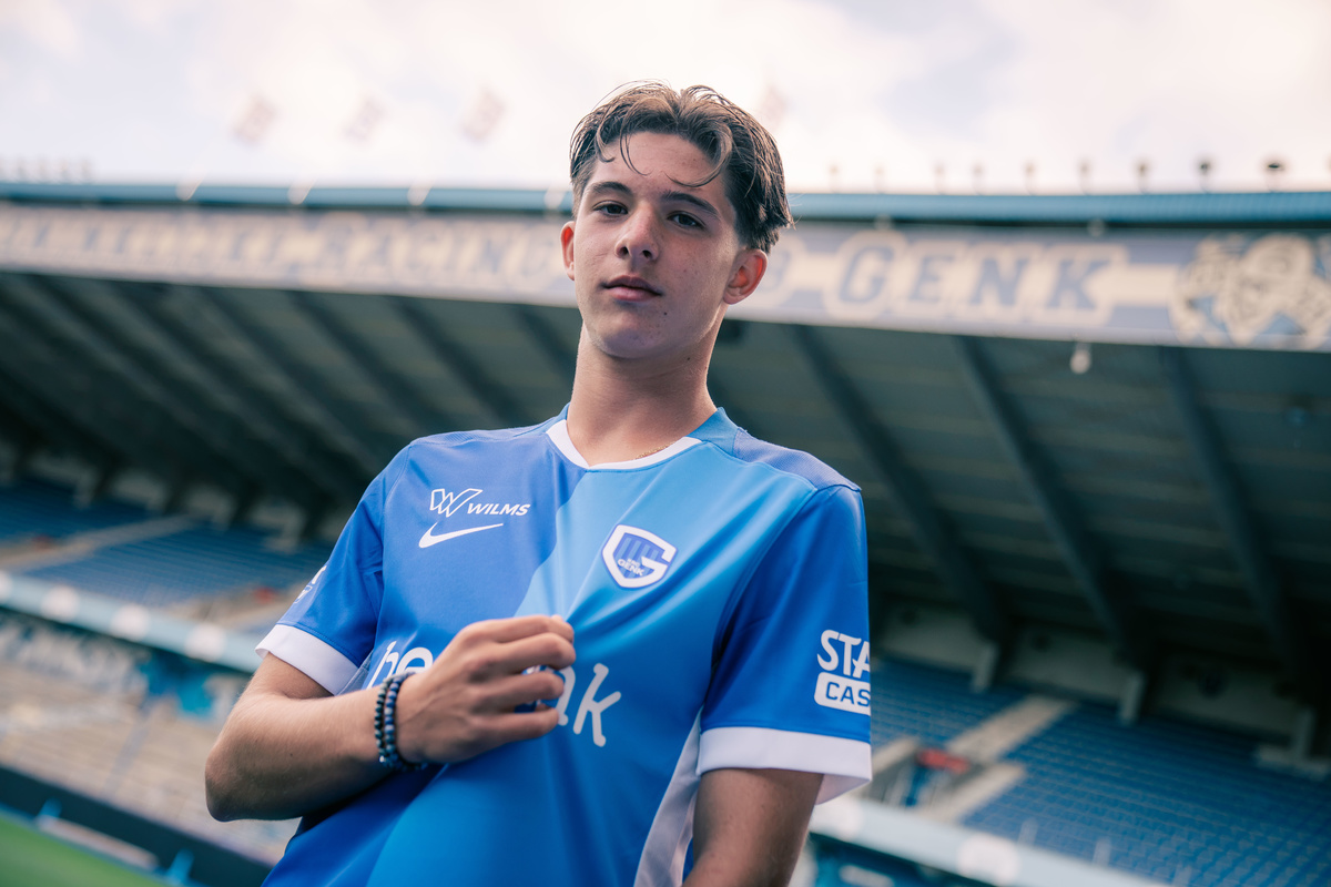 Eerste contract voor middenvelder Maxim Broux
