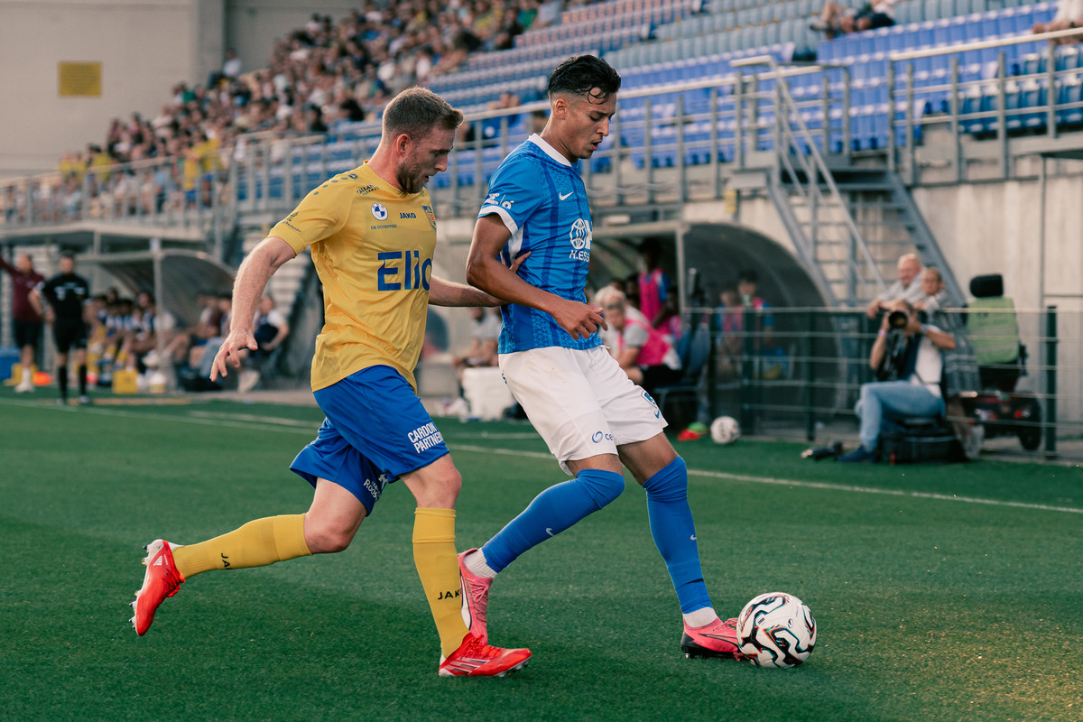 Jong Genk strijdt dapper maar mist net dat tikkeltje geluk