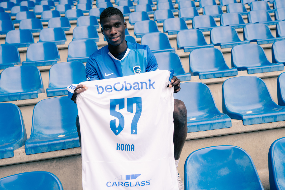 Jonge Spits Mustapha Koma versterkt aanval van Jong Genk