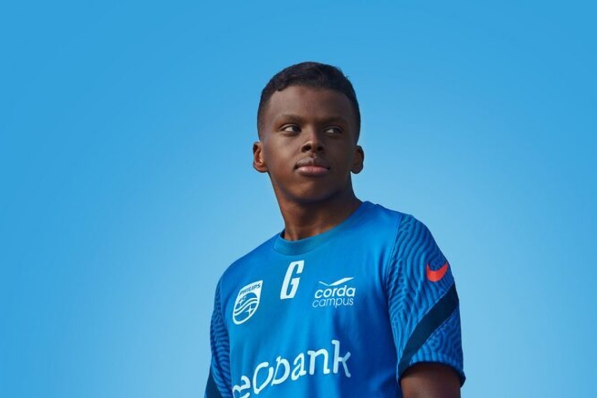 Abdullah leidt je rond in onze Esports Arena