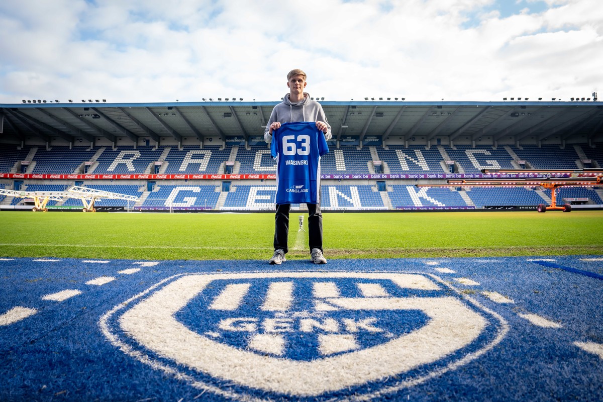 Ex-jeugdinternational Martin Wasinski (20) moet voor ervaring bij Jong Genk zorgen
