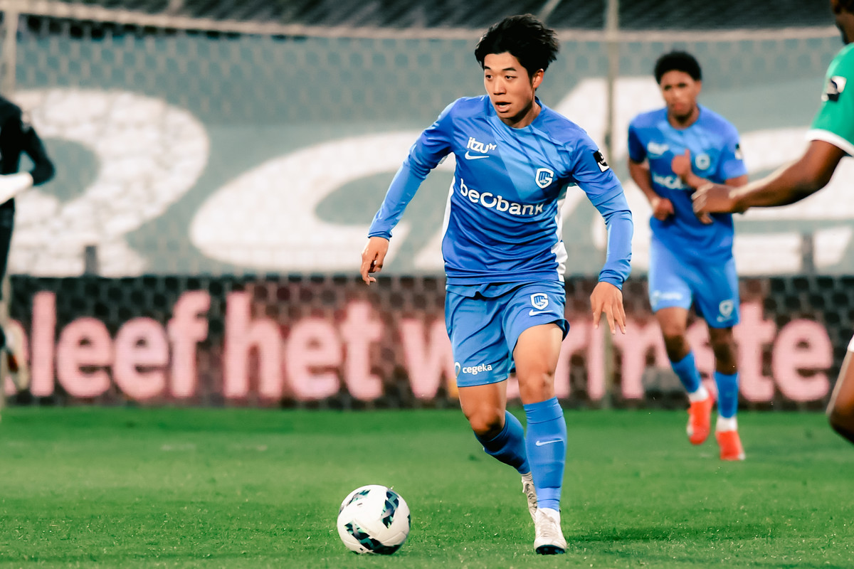 KRC Genk licht aankoopoptie Ayumu Yokoyama (22)
