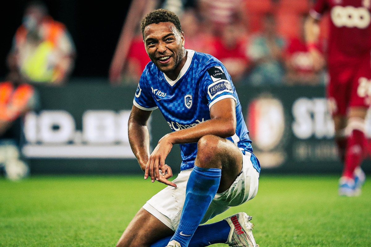 Cyriel Dessers keert terug van Feyenoord