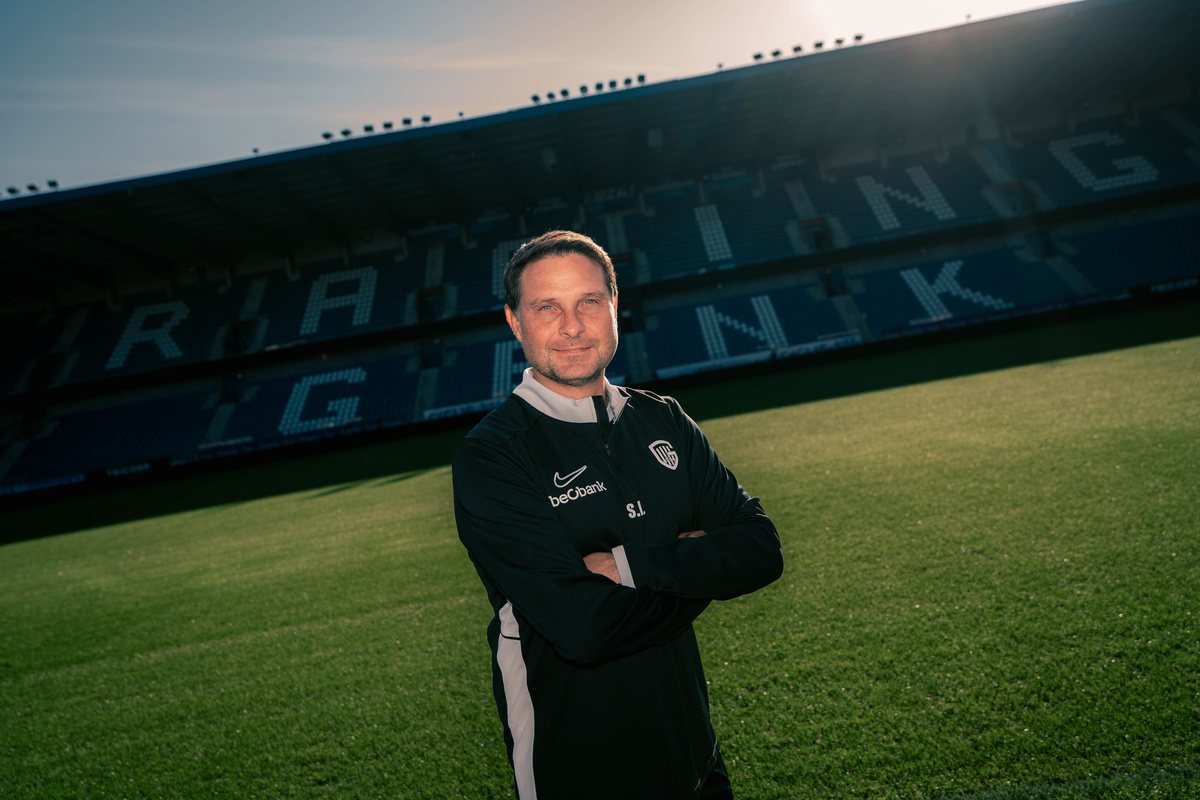 KRC Genk versterkt technische staf met Hongaar Imre Szabics