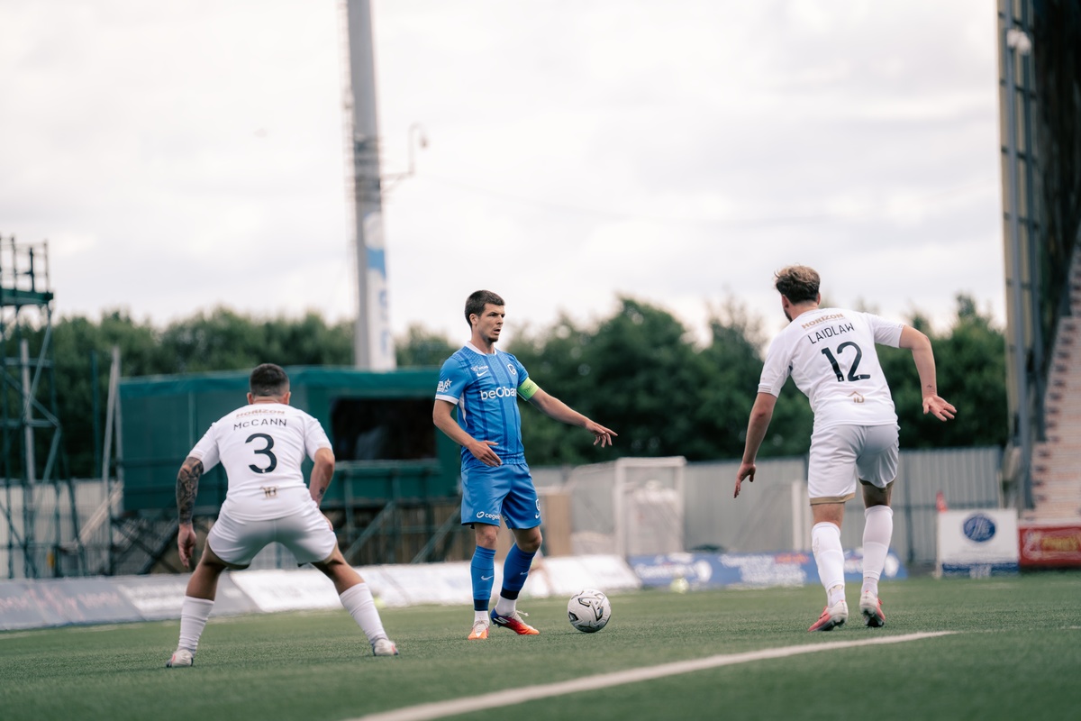 Nipte nederlaag tegen Falkirk FC