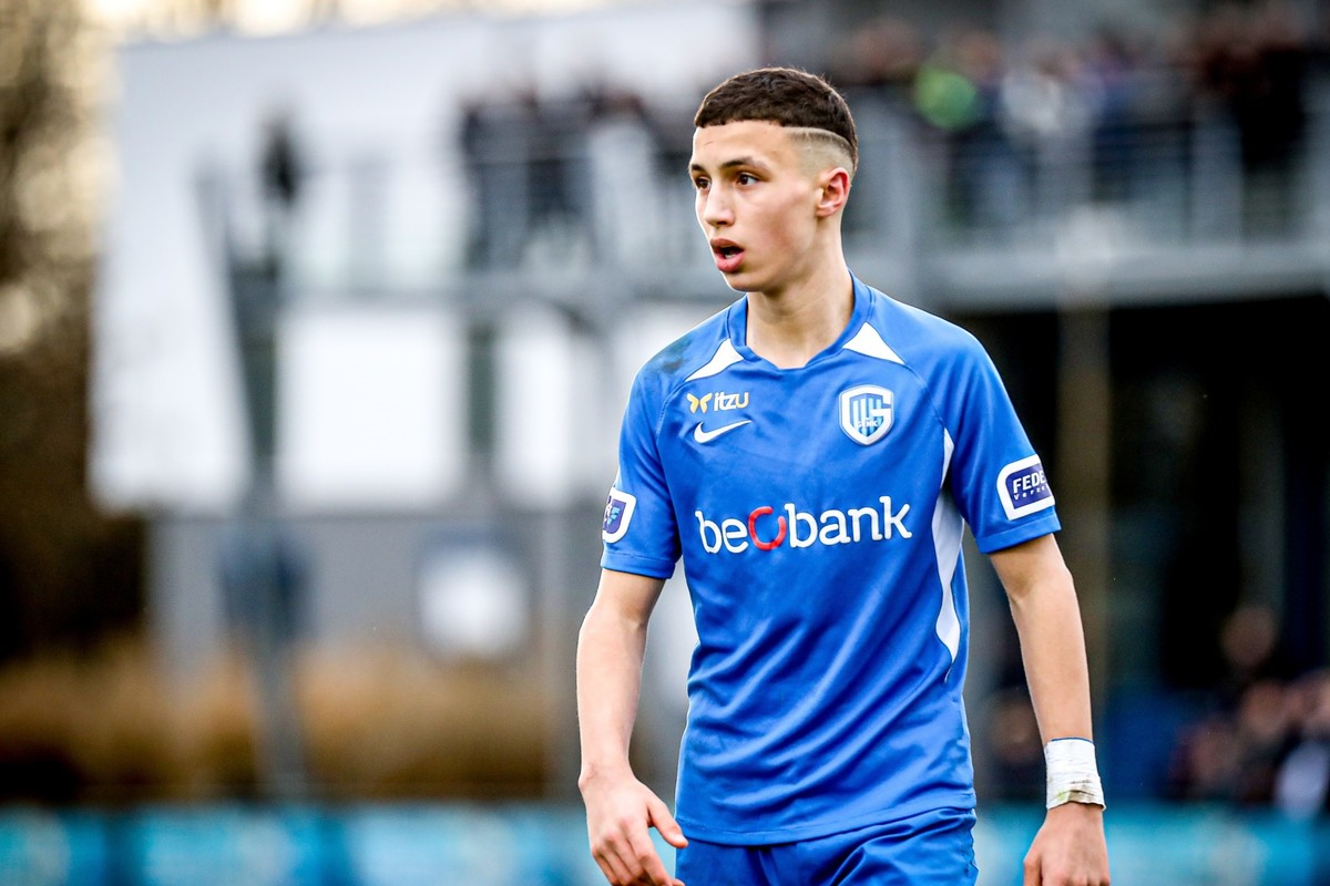 Jeugdinternational Bilal El Khannouss (16) tekent eerste contract