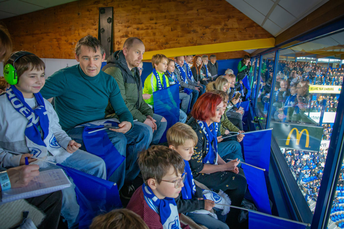 FRZA! FOUNDATION LANCEERT TRIBUNE G
