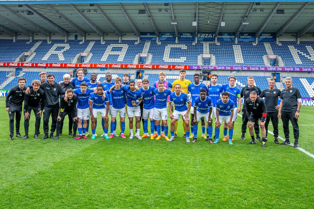 Laatste thuiswedstrijd Jong Genk - Deinze: 0-2