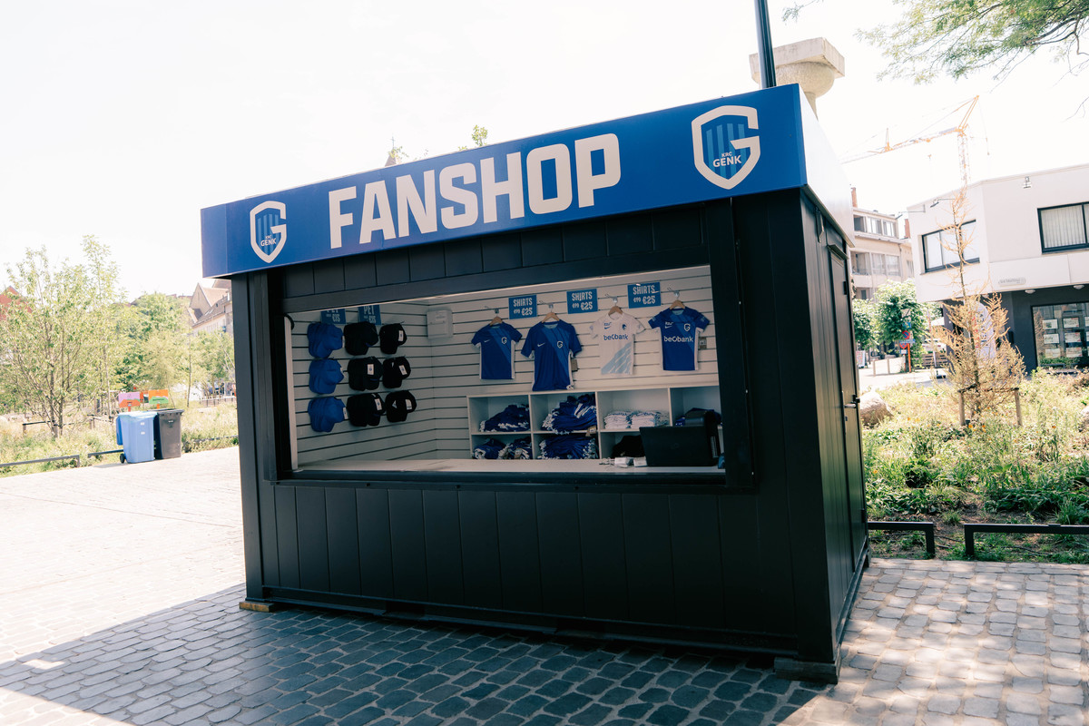 KRC Genk Fanshop pop-up tijdens Genk On Stage