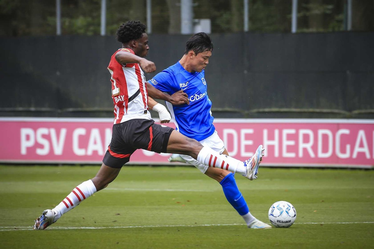 Oefenwedstrijd PSV - KRC Genk eindigt op 1-1 gelijkspel