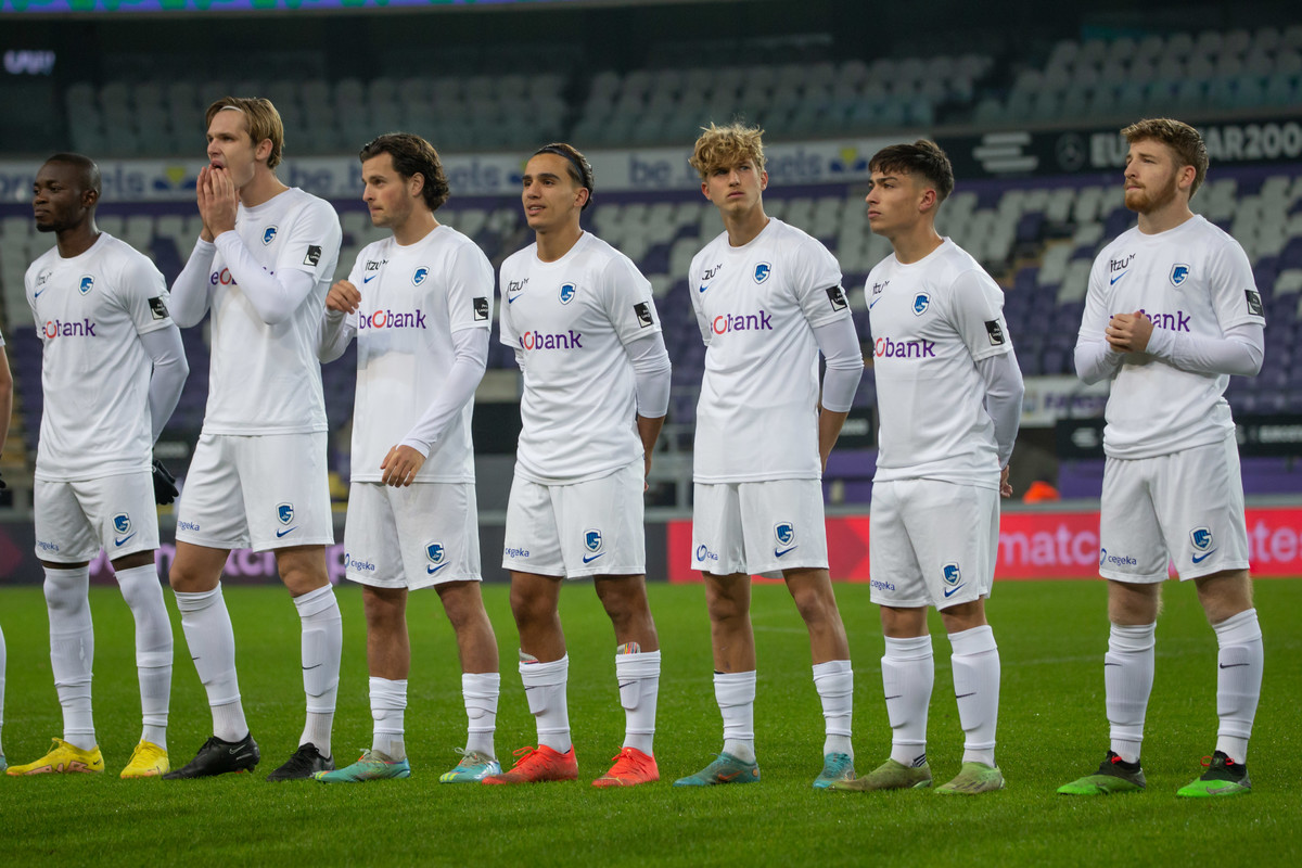 Jong Genk - SL16 FC achter gesloten deuren op veld van Lommel SK | KRC Genk