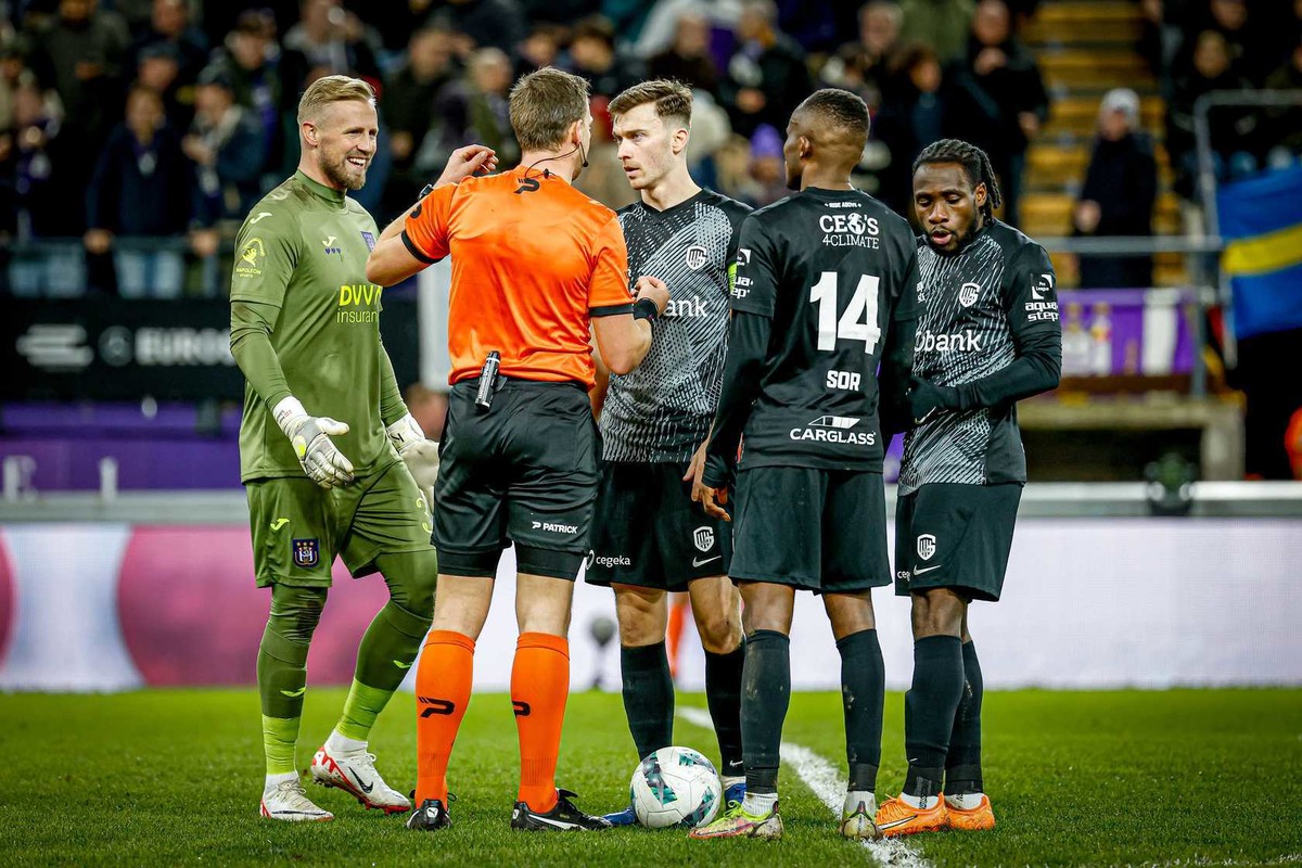 Anderlecht - KRC Genk will not be replayed after all