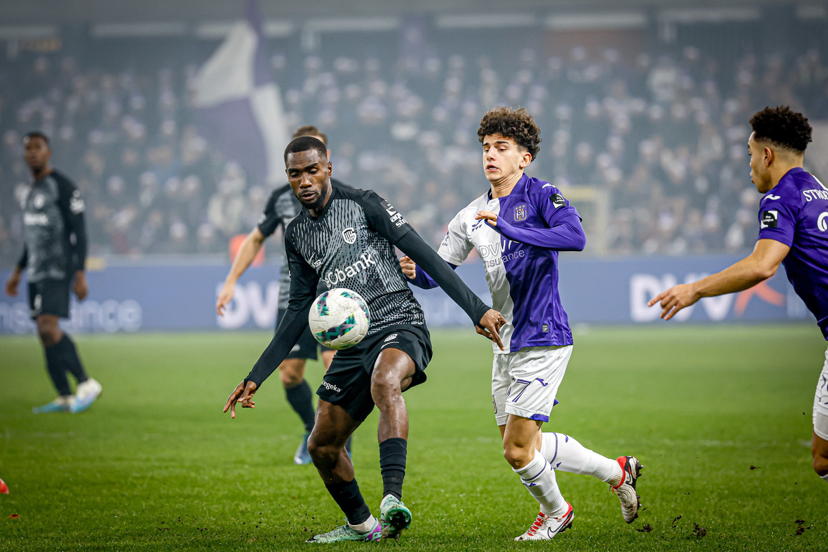 2-1 verlies in Anderlecht na onwaarschijnlijke topper