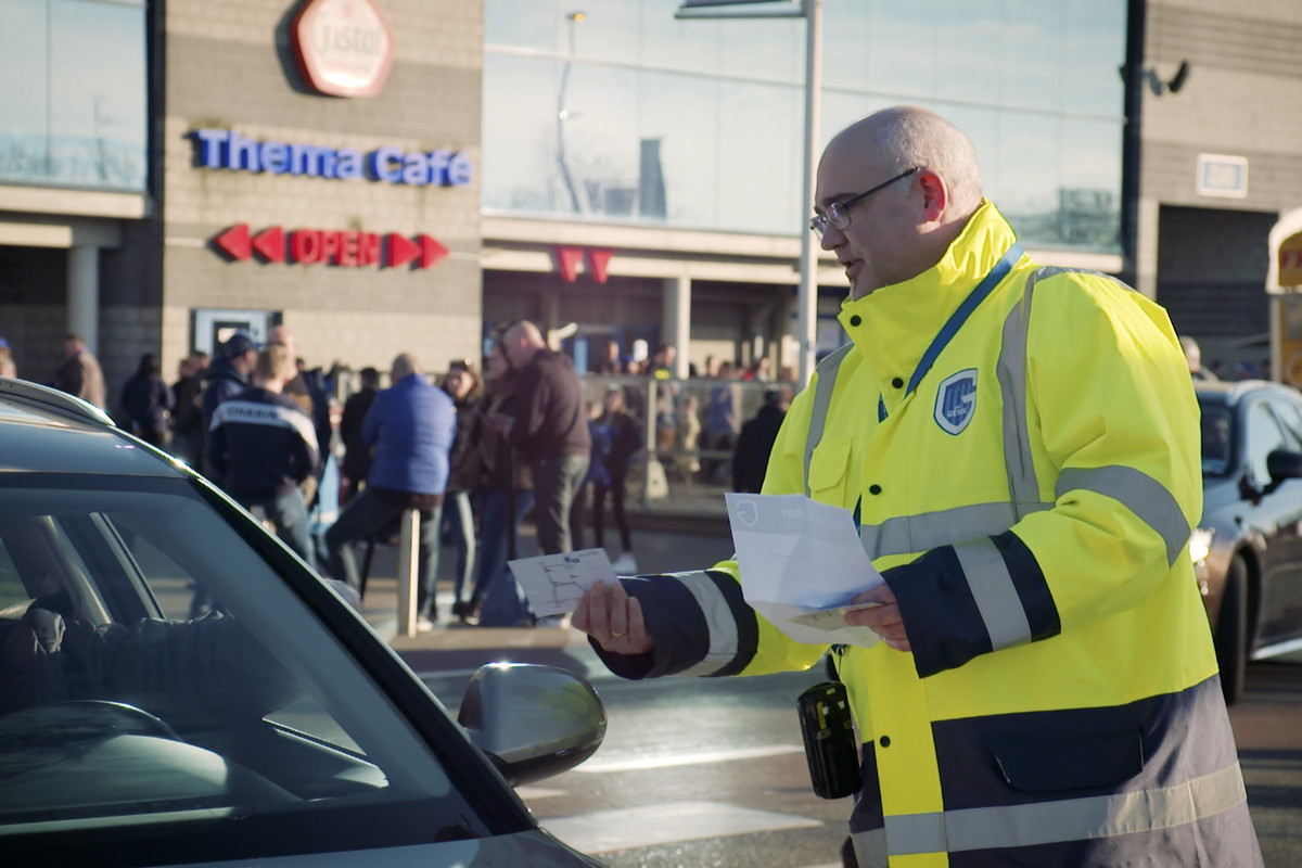 Word Parkingwachter bij KRC Genk