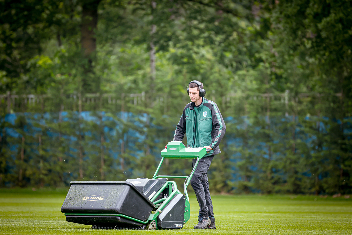 KRC Genk zoekt medewerker groendienst