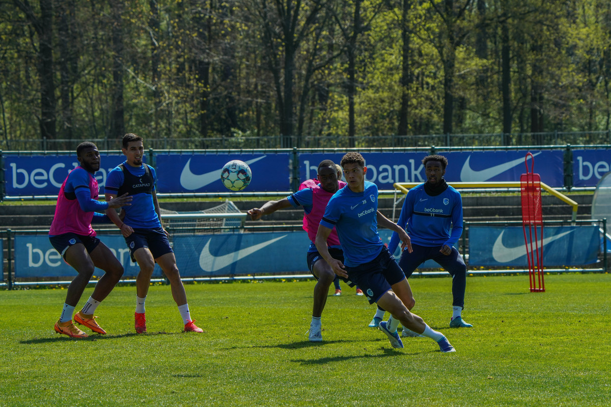 Europe Play-offs: eerste van zes finales