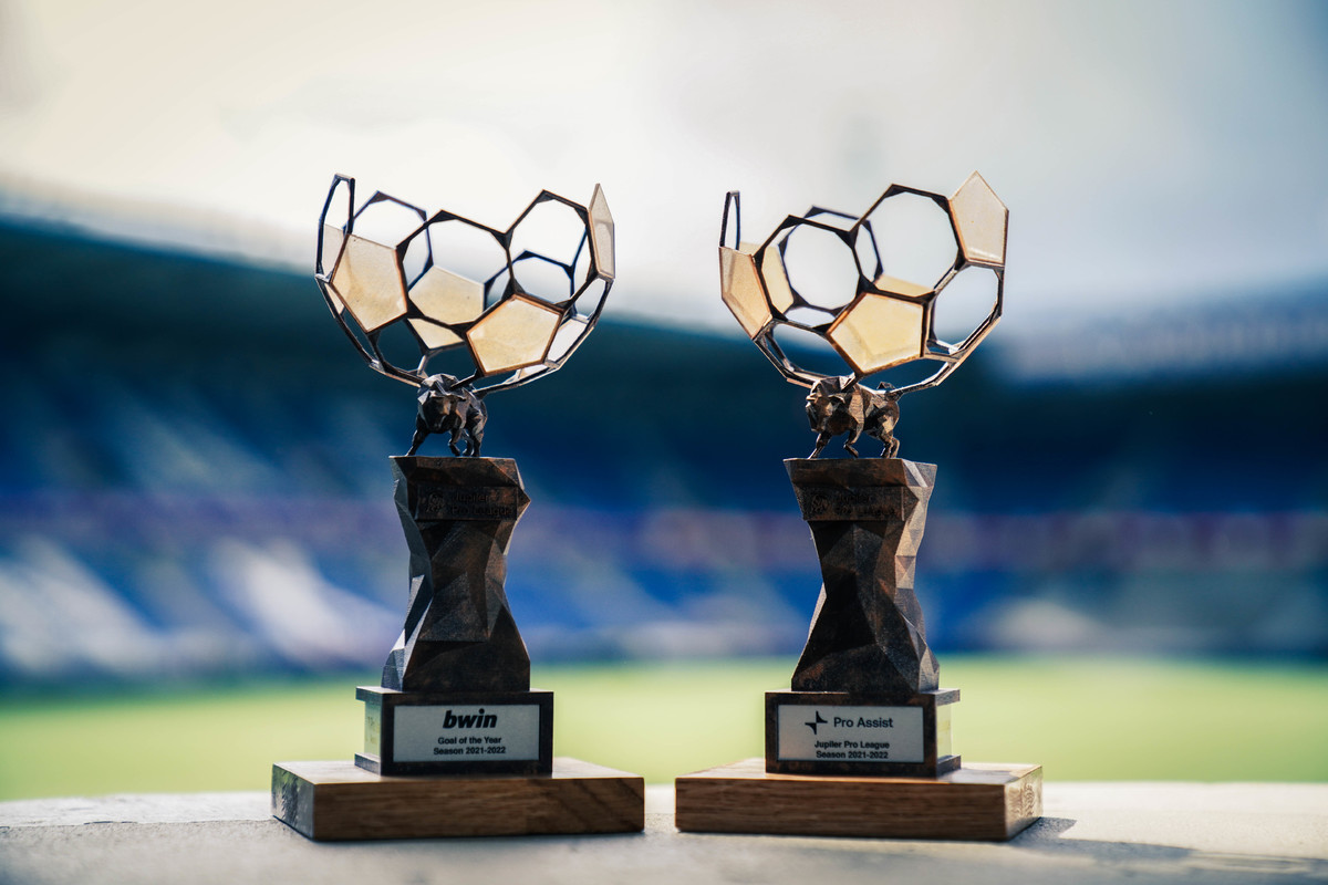 Pro League Awards: Junya en Pierre in de prijzen