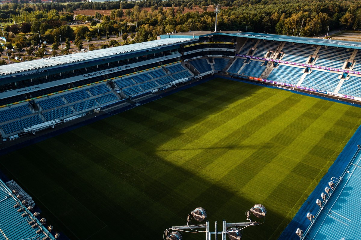Thuiswedstrijden zonder supporters
