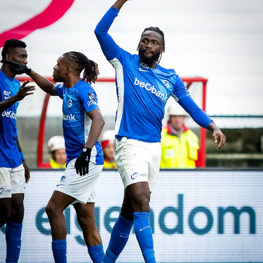 Genk's Tolu Toluwalase Arokodare celebrates during a soccer match between Royal Antwerp FC and KRC Genk, Thursday 26 December 2024 in Antwerp, on day 20 of the 2024-2025 season of the 'Jupiler Pro League' first division of the Belgian championship. The Pro League was re-baptised 'Younited Pro League' for the games of matchweek 20, to shine a light on the Younited Belgium charity. BELGA PHOTO KRISTOF VAN ACCOM