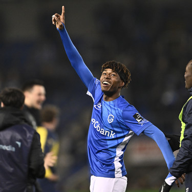 Genk's Noah Adedeji-Sternberg celebrates after winning a soccer match between KRC Genk and Union Saint-Gilloise, Saturday 15 March 2025 in Genk, on day 30 of the 2024-2025 season of the 'Jupiler Pro League' first division of the Belgian championship. BELGA PHOTO JOHAN EYCKENS