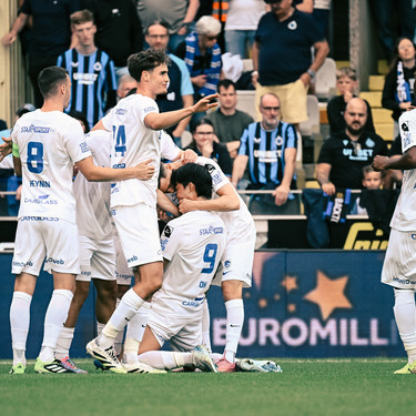 Genk's Hyeon-Gyu Oh celebrates after scoring the 0-1 goal during a soccer match between Club Brugge and KRC Genk, Sunday 27 July 2025 in Brugge, on day 1 of the 2025-2026 'Jupiler Pro League' first division of the Belgian championship. BELGA PHOTO MAARTEN STRAETEMANS
