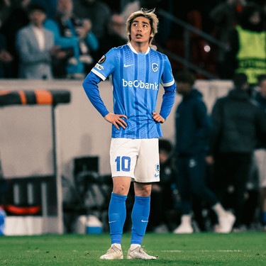 Genk's Junya Ito looks dejected after losing a soccer game between German Sport-Club Freiburg and Belgian KRC Genk in Freiburg im Breisgau, Germany on Thursday 19 March 2026, the return leg of the 1/16 Finals of the UEFA Europa League tournament. Genk won the first leg 1-0. BELGA PHOTO JILL DELSAUX