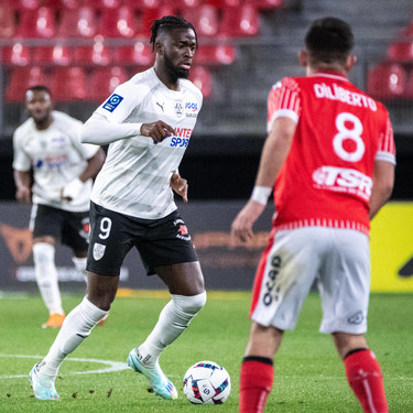 Tolu Arokodare (Amiens SC) FOOTBALL : Valenciennes FC vs Amiens SC - Ligue 2 - Journ? e 16 - 26/12/2022 BaptisteAutissie