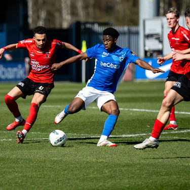 Voetbal: KRC Genk - Helmond - Christian Akpan