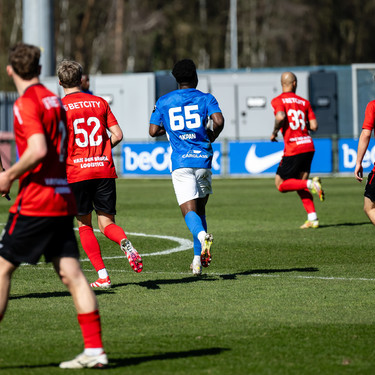 Voetbal: KRC Genk - Helmond