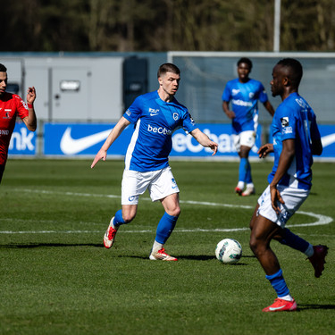 Voetbal: KRC Genk - Helmond - Jarne Steuckers