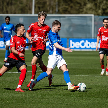 Voetbal: KRC Genk - Helmond - Jarne Steuckers