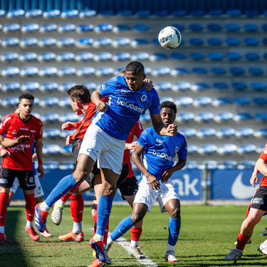 Voetbal: KRC Genk - Helmond - Adrián Palacios