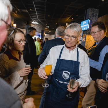 Jong dementie Café bij KRC Genk