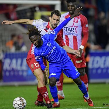 Royal Excel Mouscron v KRC Genk : Jupiler Pro League