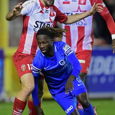 Royal Excel Mouscron v KRC Genk : Jupiler Pro League