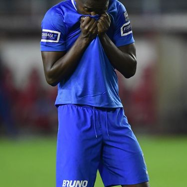 Royal Excel Mouscron v KRC Genk : Jupiler Pro League