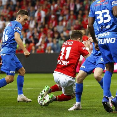 Standard Liege v KRC Genk - Jupiler Pro League: Play-Offs 1