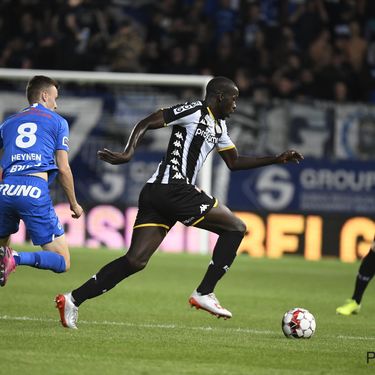 R. Charleroi SC v KRC Genk : Jupiler Pro League