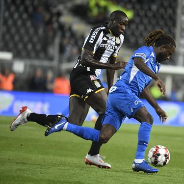 R. Charleroi SC v KRC Genk : Jupiler Pro League