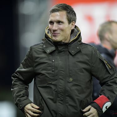 Royal Excel Mouscron v KRC Genk : Jupiler Pro League