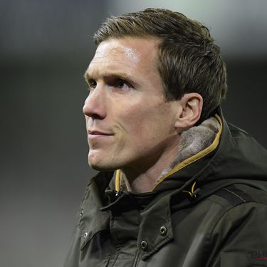 Royal Excel Mouscron v KRC Genk : Jupiler Pro League