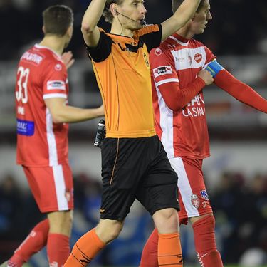 Royal Excel Mouscron v KRC Genk : Jupiler Pro League