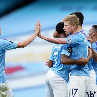 Manchester City v Liverpool - Premier League - Etihad Stadium