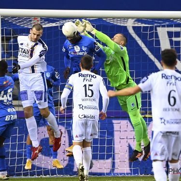 KRC Genk v Waasland-Beveren - Jupiler Pro League