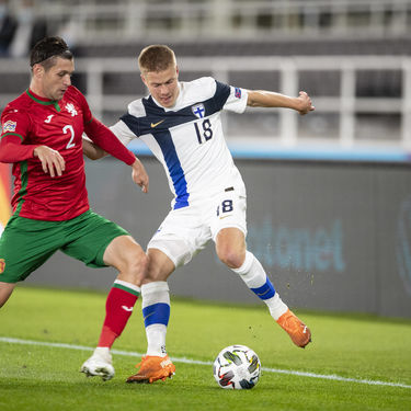 Strahil Popov 2, BUL, Jere Uronen 16, FIN during the UEFA Nations League B group four match between Finland and Bulgaria