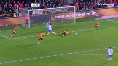 Theo Bongonda with a Goal vs. KV Mechelen